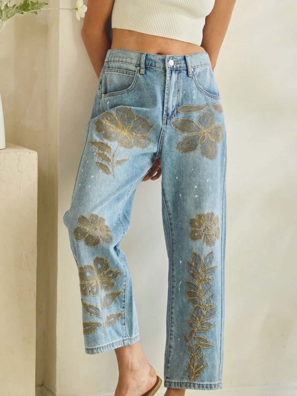Oli & Hali Floral Embroidered Speckled Straight leg Cropped Denim Jeans